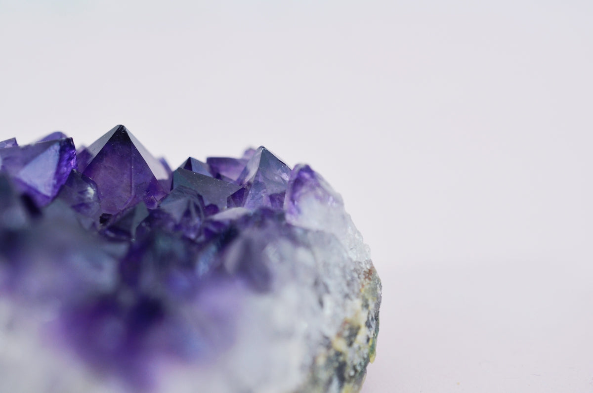 Foto ravvicinata di Purple Geode