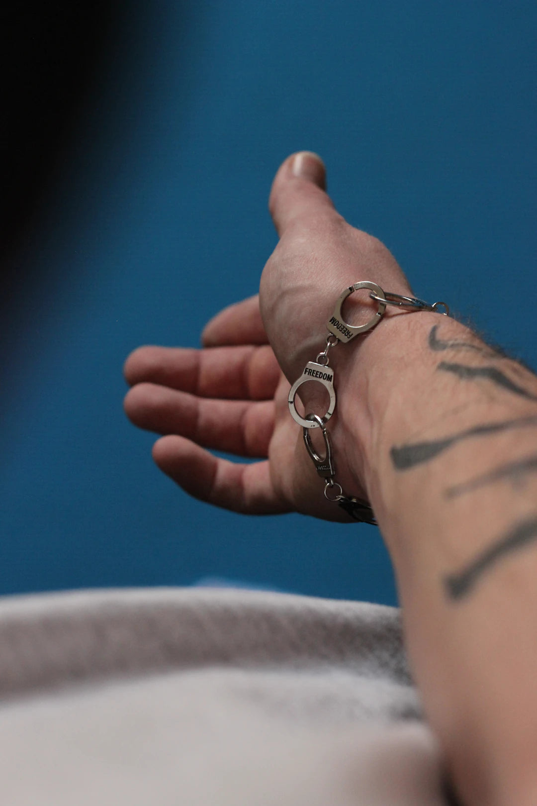 De symboliek van sieraden betekent achter gemeenschappelijke ontwerpen