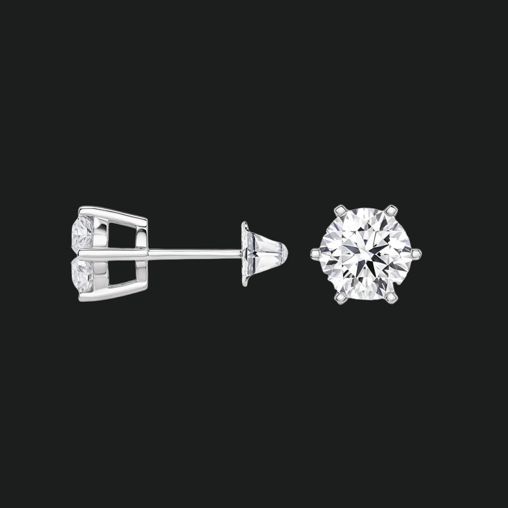 Round Cut Diamond Stud Earrings