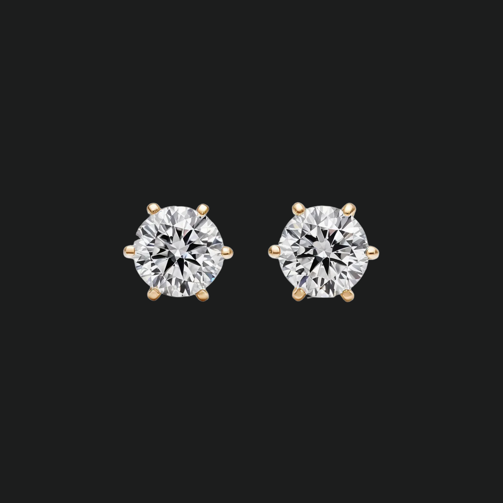 Round Diamond Stud Earrings