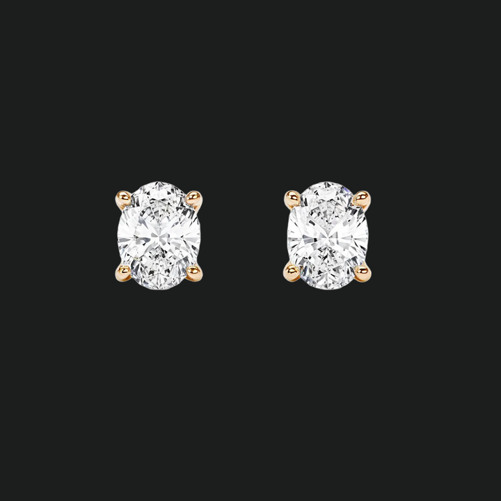 Ovale diamantmacht oorbellen - 9kt wit goud met lab gekweekte diamant