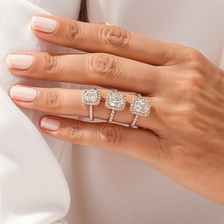 Radiante Radiant Diamond Accents Halo Engagement Anneau de fiançailles