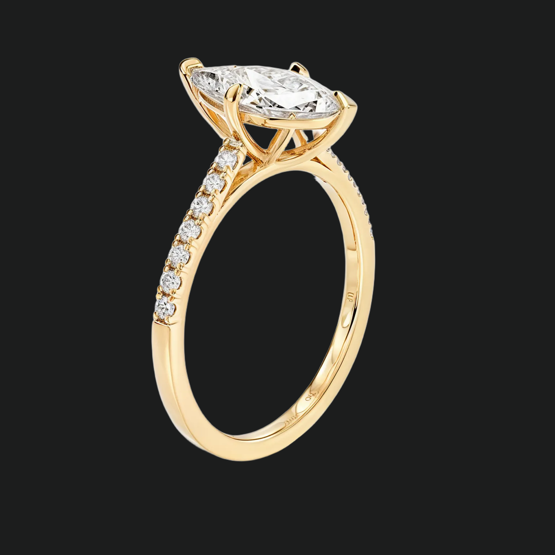 Cathedral Marquise Cut Engagement Ring met diamantaccenten
