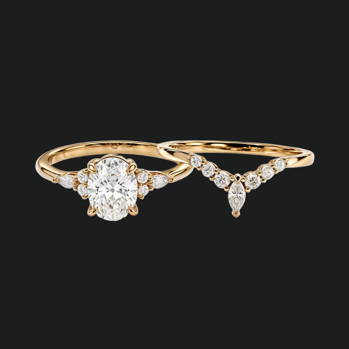 Oval Cut Diamond Accent Cluster Braut -Set in 9KT -Weißgold