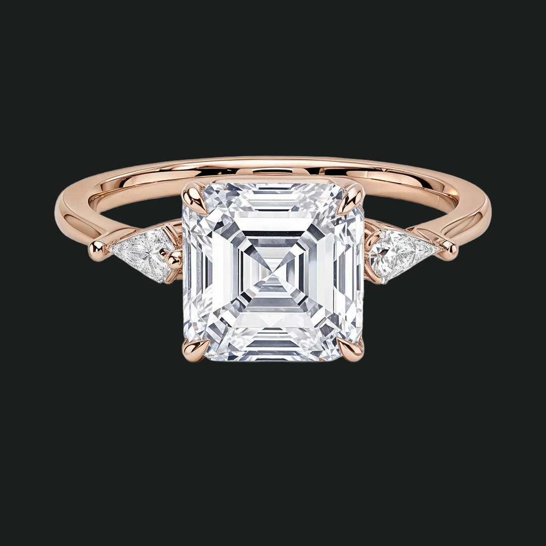 Cometa Asscher Cut Three Stone Diamond Accenten verlovingsring