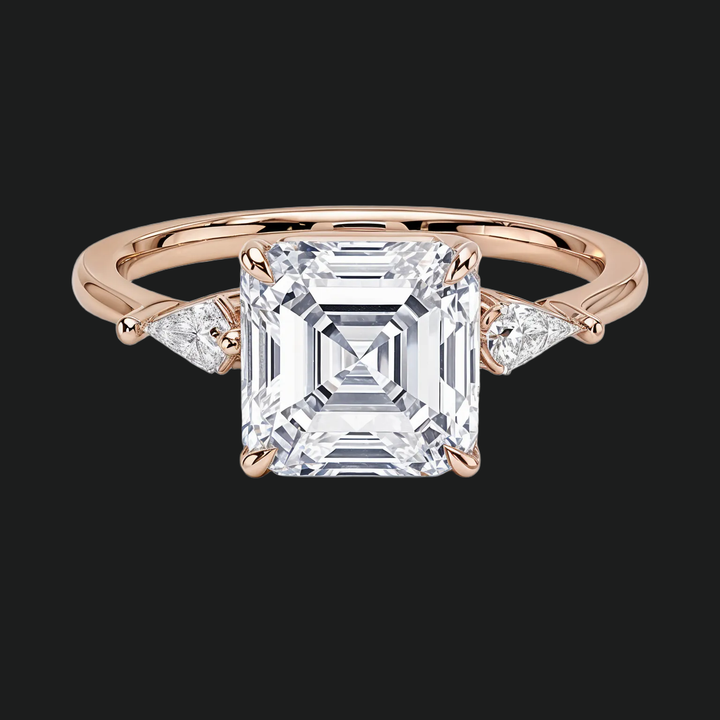 Cometa Asscher Cut Three Stone Diamond Accenten verlovingsring