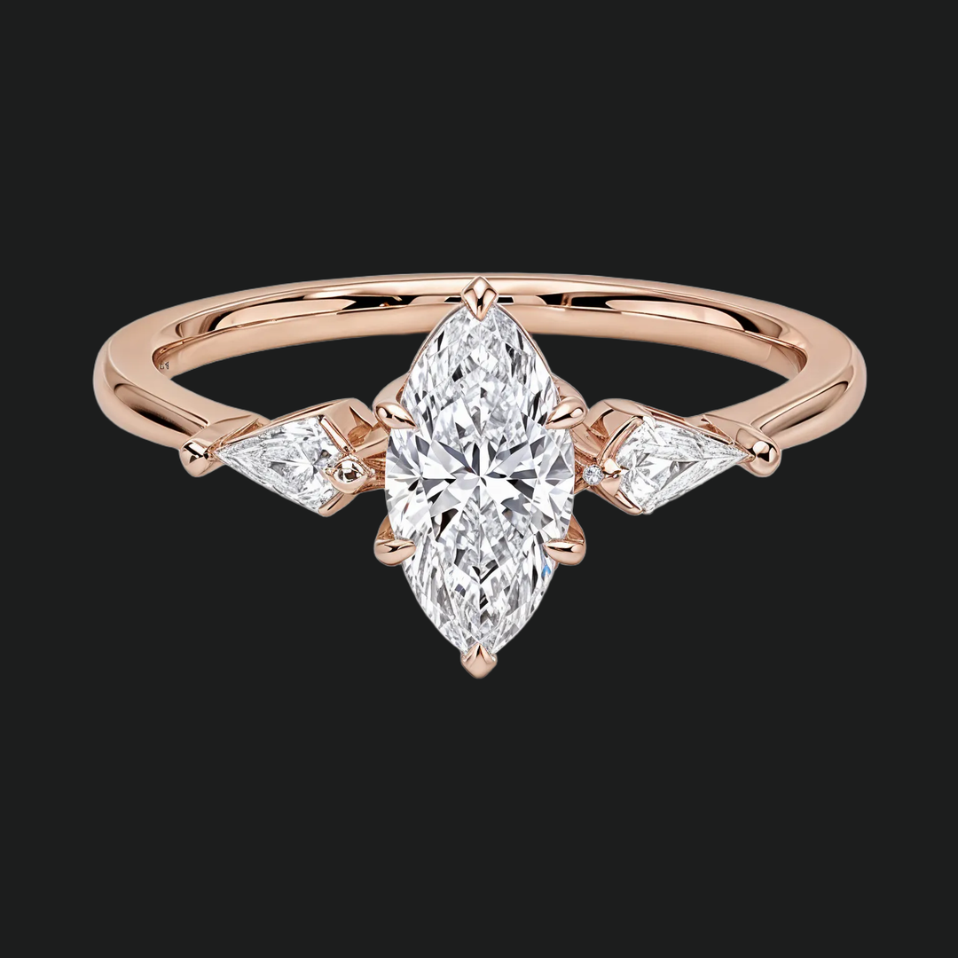 Anello di fidanzamento in pietra Marquise e Kite