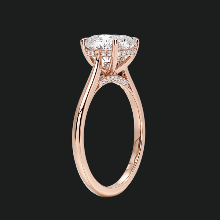 Anello di fidanzamento alone nascosto taglio cuscino