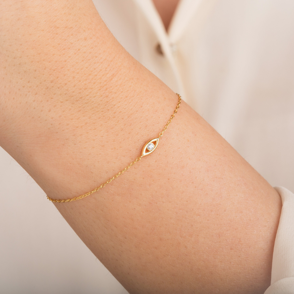 Round Diamond Eye of Truth Adjustable Bracelet