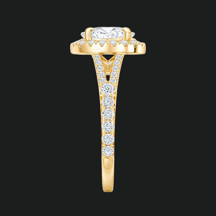 Anello di fidanzamento gambo a traina ovale con accenti di diamante