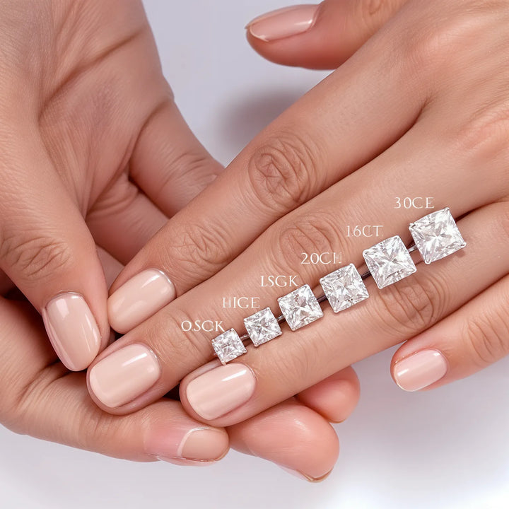 Prinses gesneden halo split schacht verlovingsring met diamantaccenten