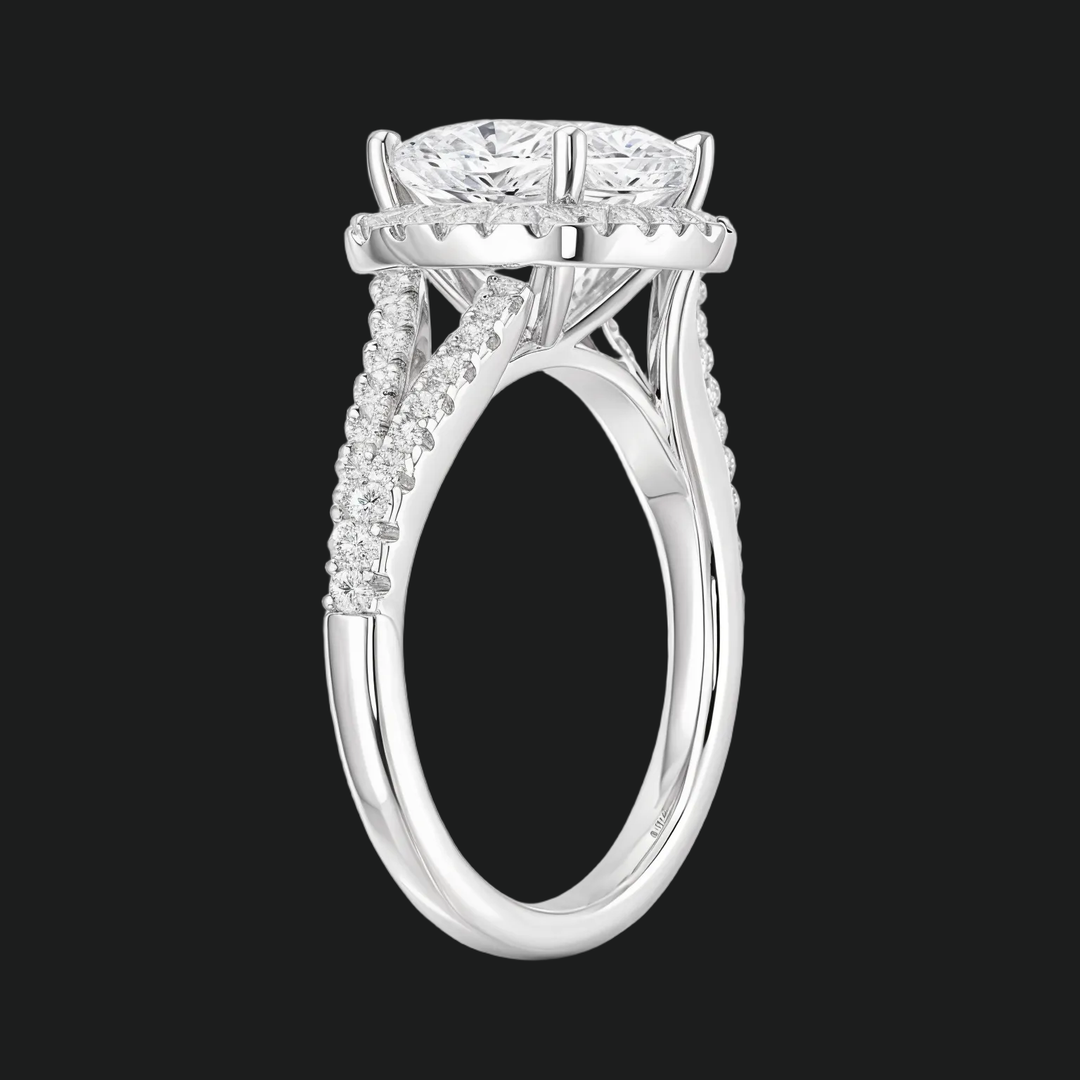 Prinses gesneden halo split schacht verlovingsring met diamantaccenten