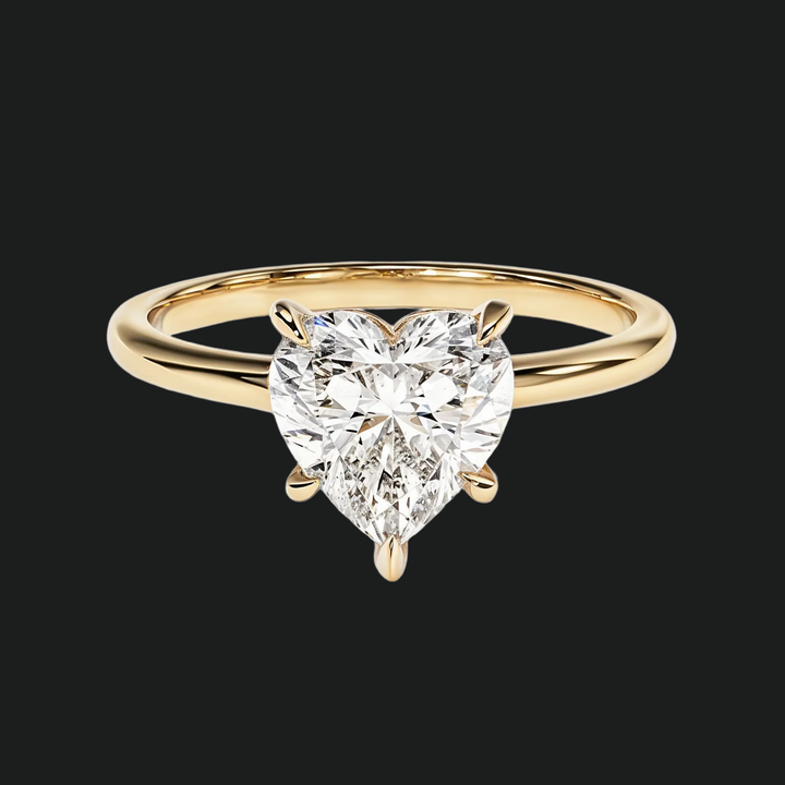 Hart gesneden solitaire verlovingsring met diamantaccenten in 9kt witgoud