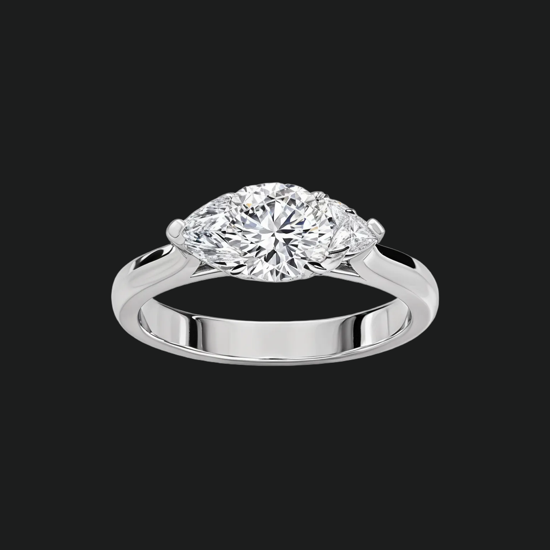 East West Marquise Diamond Accenten verlovingsring