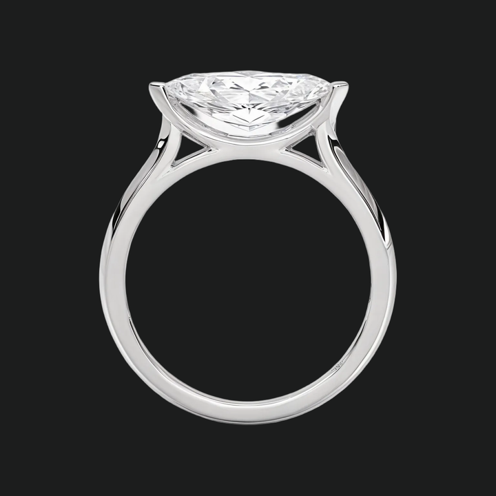 East West Marquise Diamond Accenten verlovingsring