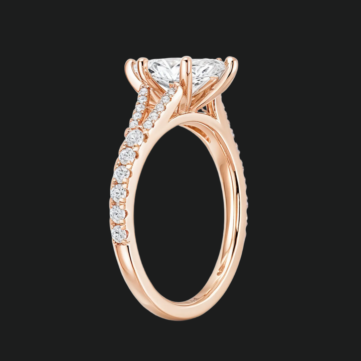 Marquise gesneden split schacht verlovingsring met diamantaccenten