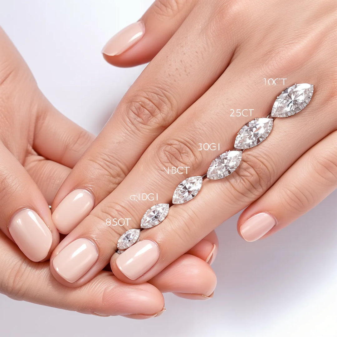 Marquise gesneden split schacht verlovingsring met diamantaccenten