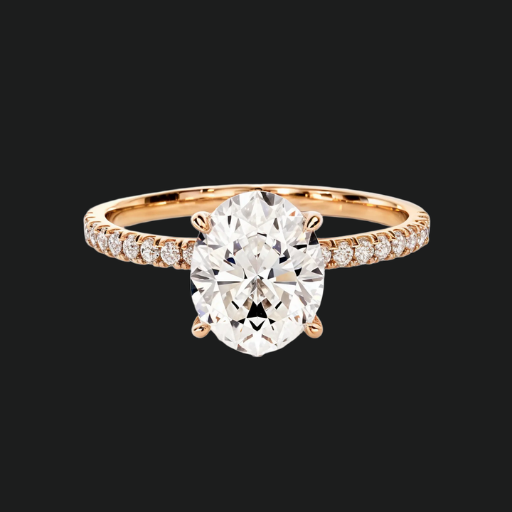 Ovaal gesneden diamant accenten verlovingsring met verborgen halo en pavé -band