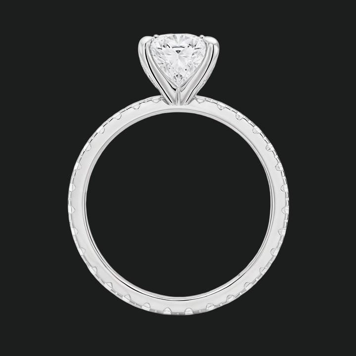 Anello di fidanzamento ovale con eternità pavé