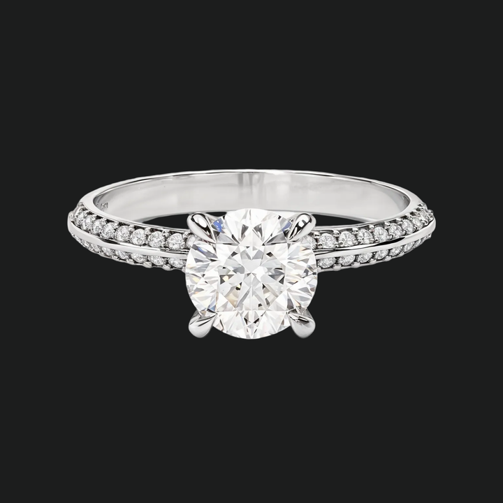 Milgrain Edge Pavé Diamond Accent verlovingsring