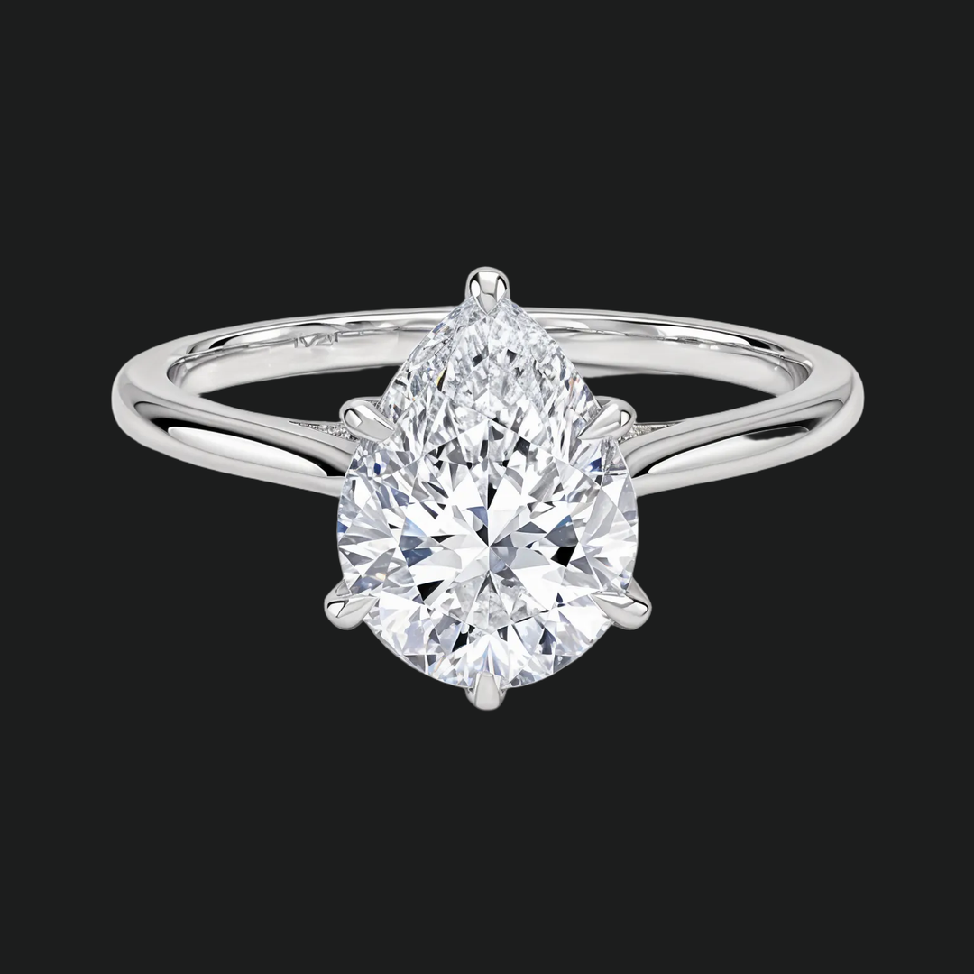 Peer Peren Cut Hidden Halo Engagement Ring met diamantaccenten