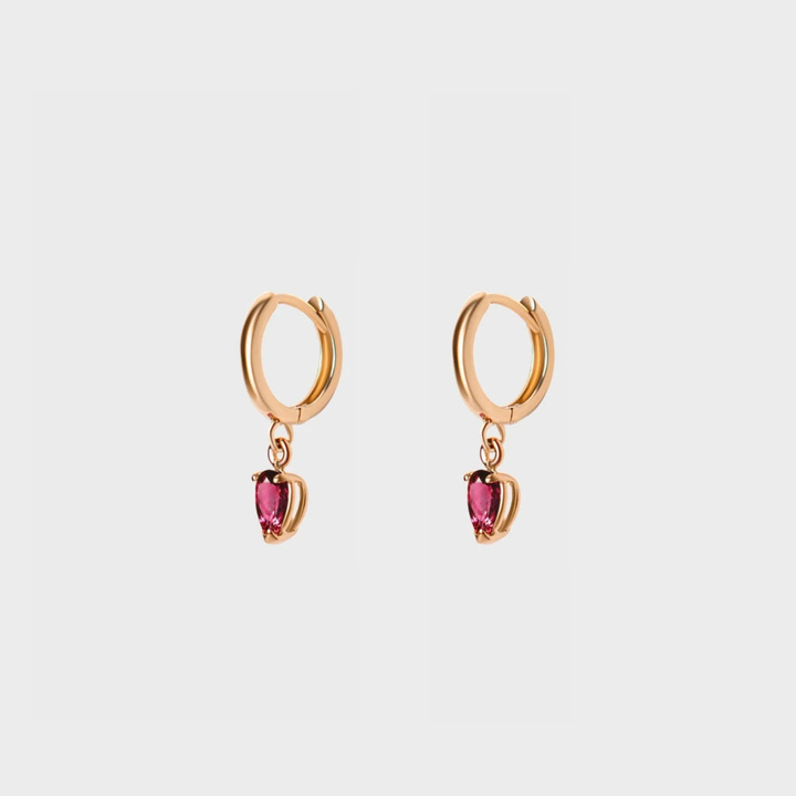 Peer Ruby Drop Huggie Hoop oorbellen