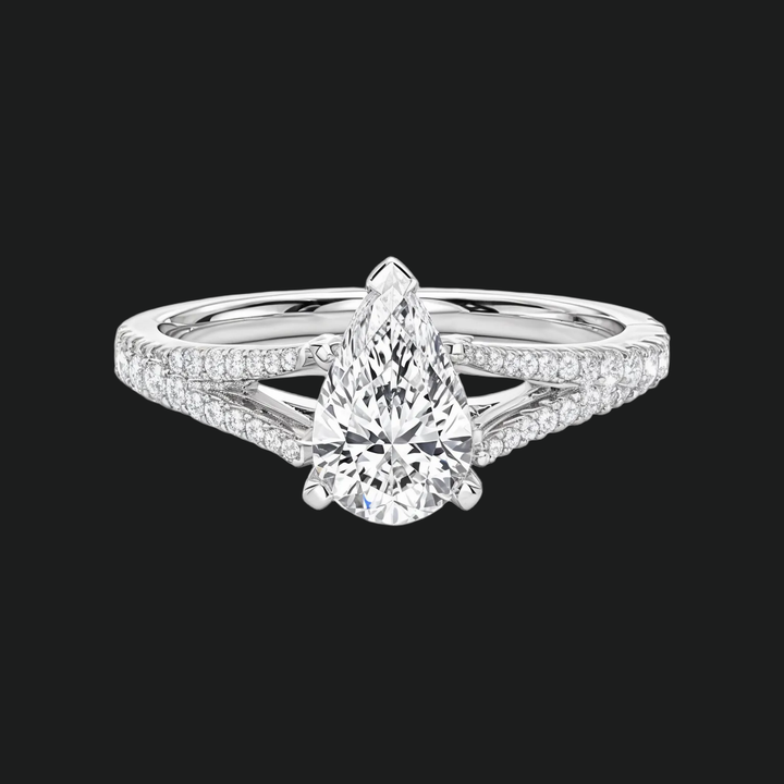 Anello di fidanzamento gambo a forma di pera con accenti di diamante in oro bianco 9kt