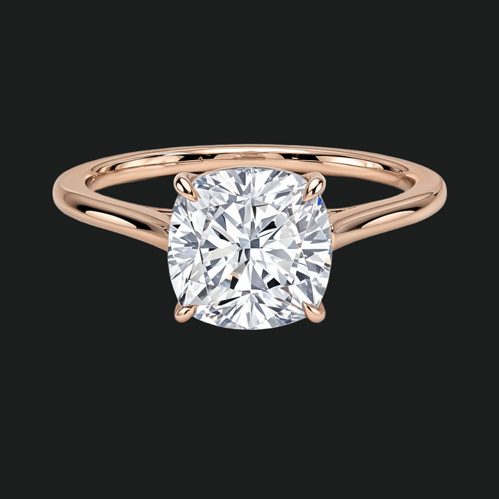 Petite kussen gesneden solitaire verlovingsring