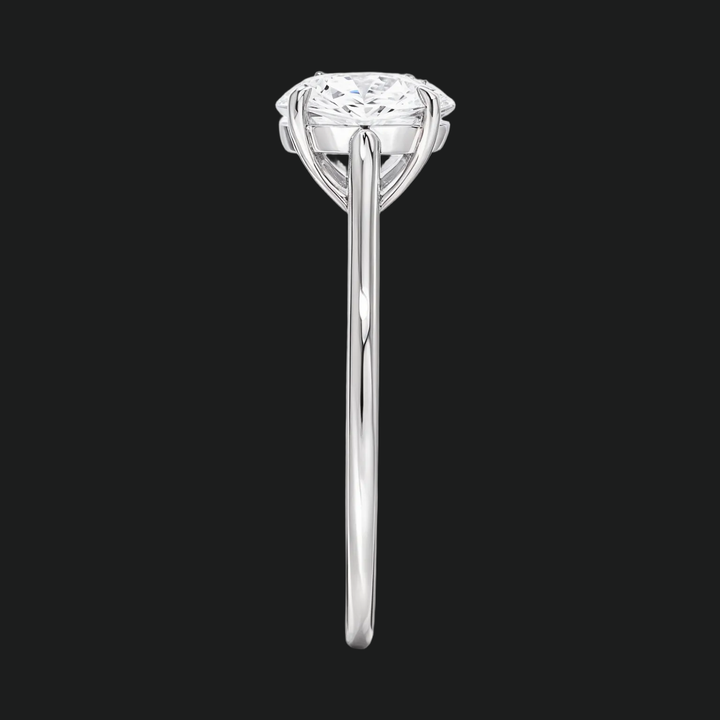Petite ronde solitaire verlovingsring met diamantaccenten