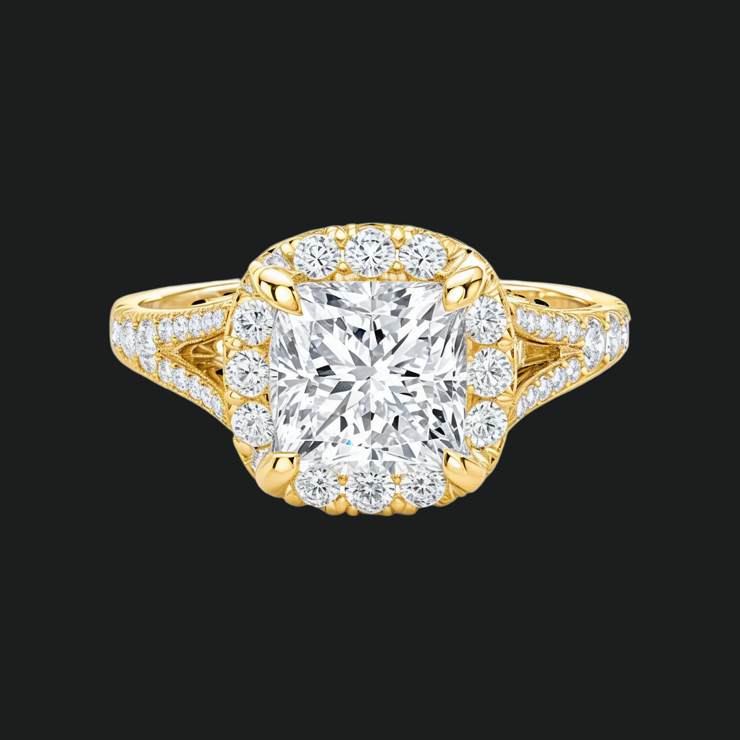Princess Coup Cut Split Shank Engagement Bague avec des accents de diamant en or blanc 9kt