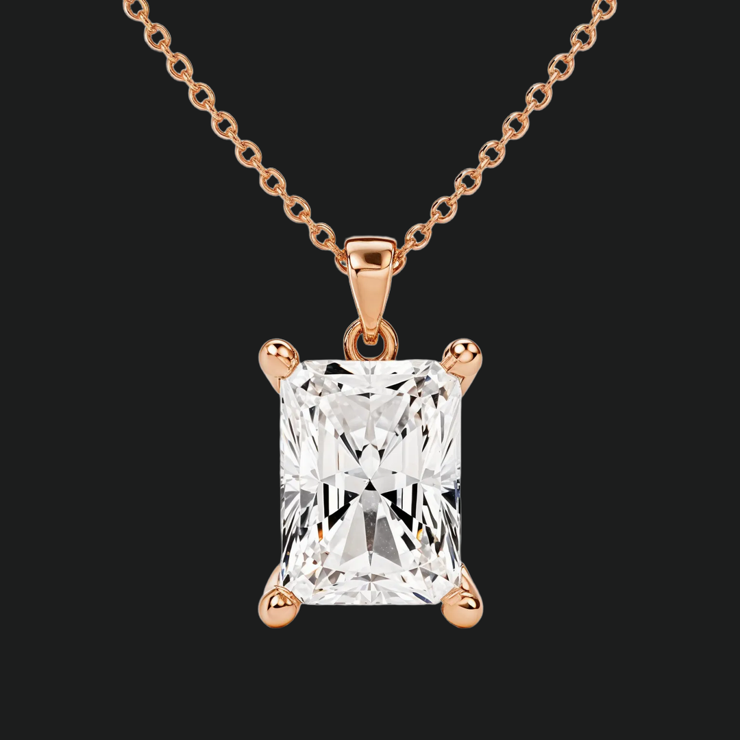 Radiant Cut Diamond Solitaire Anhänger