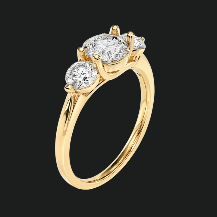Round Three Stone Round Diamond Accens Pierścień zaręczynowy