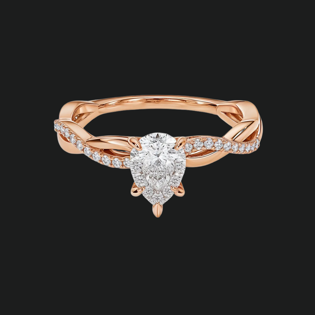 Twisted Pear Diamond Engagement Ring met Pavé Band