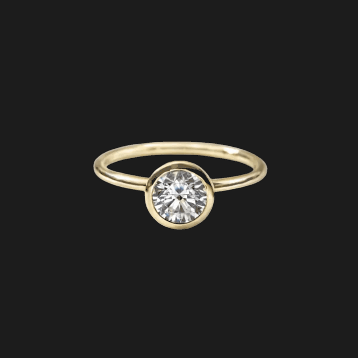 Oval Bezel Set Diamond Ring 18K Yellow Gold Round
