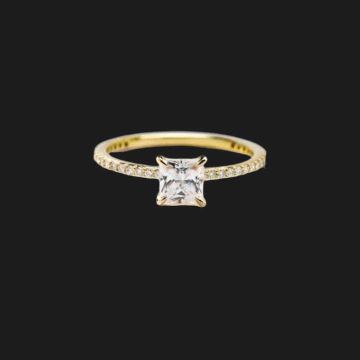 Oval Pavé Diamond Engagement Ring 18K Yellow Gold Princess