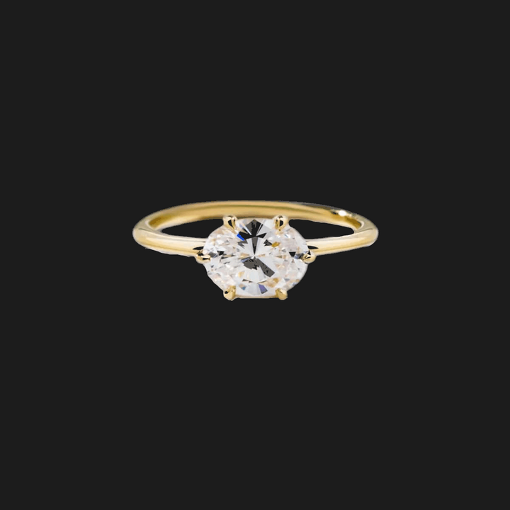 Pear Diamond Solitaire Ring 18K Yellow Gold Oval