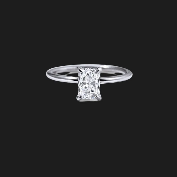 Anello Solitario Principessa Diamante Radiant
