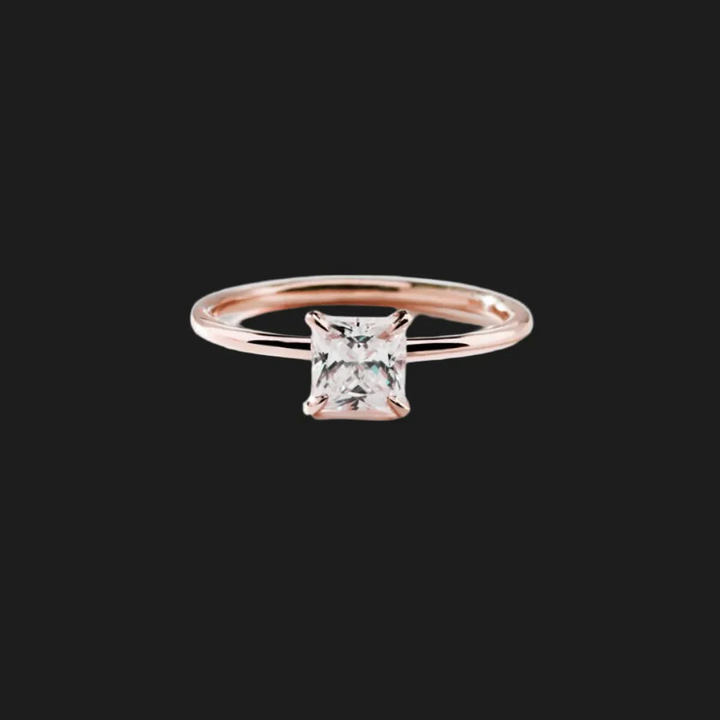 Anello Solitario Princess Diamante Oro Rosa 18K