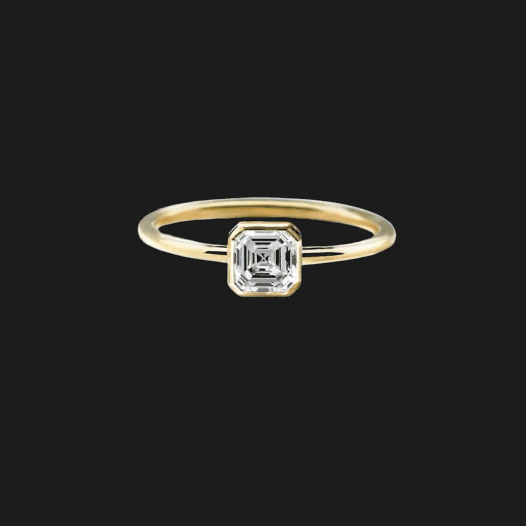 Radiant Bezel Set Diamond Ring 18K Yellow Gold Asscher