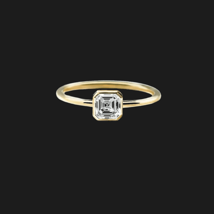 Radiant Bezel Set Diamond Ring 18K Yellow Gold Asscher