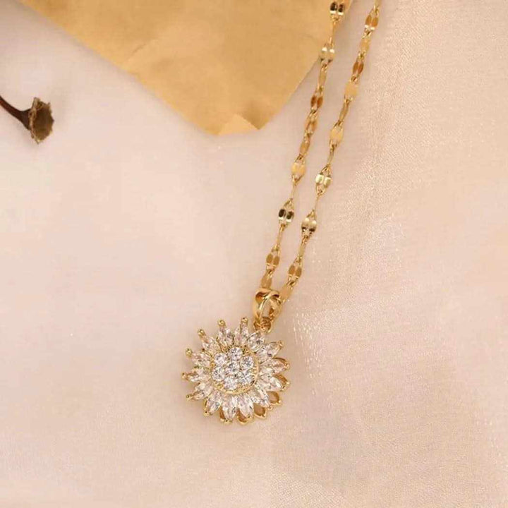 Spinning Sunflower Pendant Necklace